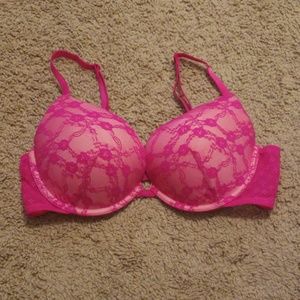 NWOT Victoria's Secret Push Up 36C